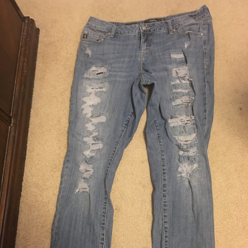 TORRID Destroyed Jeans Size 18